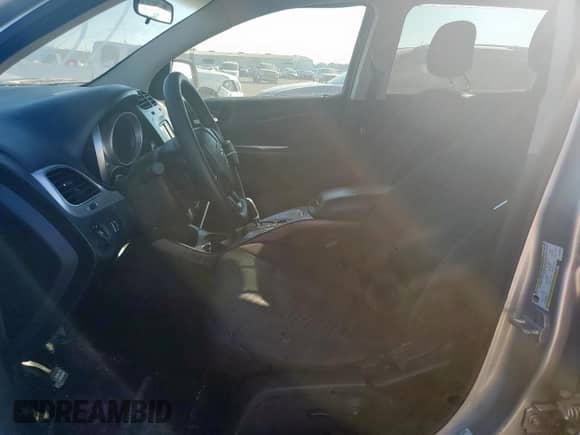 2014 Dodge Journey SXT with VIN 3C4PDCBG6ET107854, listed as a Copart auction lot 85343145 with 160,289 mi miles and Salvage title. Bid and sale history available at DreamBid. Image 7.