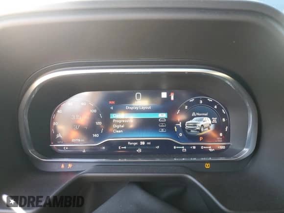 2022 Chevrolet Suburban с VIN 1GNSKDKL0NR301797, выставлен на аукционе Copart как лот 45292695 с пробегом 20 779 миль миль и Списание • Salvage title. История ставок и продаж доступна на DreamBid. Изображение 9.