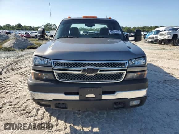 2007 Chevrolet Silverado 3500 DRW LT3 с VIN 1GCJK33D17F174973, выставлен на аукционе Copart как лот 68139915 с пробегом 362 566 миль миль и Списание • Salvage title. История ставок и продаж доступна на DreamBid. Изображение 5.