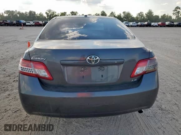 2011 Toyota Camry LE with VIN 4T4BF3EK1BR150988, listed as a Copart auction lot 81912045 with 198,796 mi miles and Salvage title. Bid and sale history available at DreamBid. Image 6.