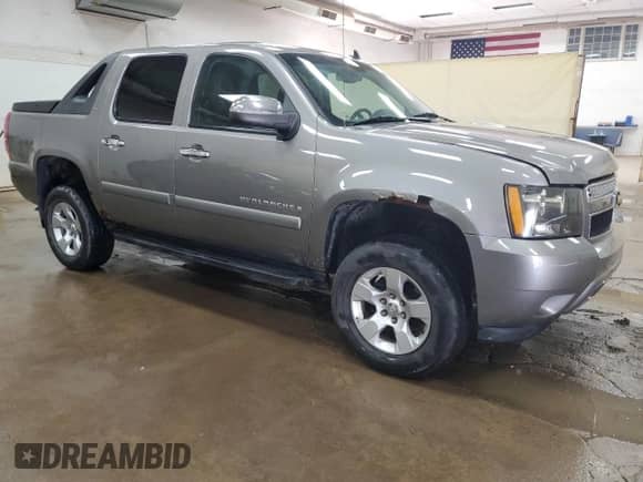 2008 Chevrolet Avalanche 2LT с VIN 3GNFK12368G274061, выставлен на аукционе Copart как лот 64810255 с пробегом 302 196 миль миль и Чистый • Clean title. История ставок и продаж доступна на DreamBid. Изображение 4.