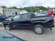 2024 Toyota Tacoma SR5 z VIN 3TYLB5JN3RT002144, wystawiony jako IAAI lot #42727494 z przebiegiem 20 489 mil mil oraz . Historia ofert i sprzedaży dostępna na DreamBid. Obrazek 13.