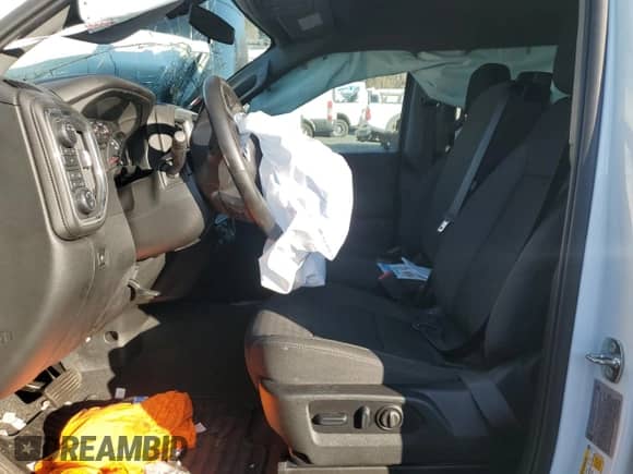 2023 Chevrolet Silverado 3500HD LT с VIN 1GC4YTEY1PF101520, выставлен на аукционе Copart как лот 46656335 с пробегом 61 875 миль миль и Чистый • Clean title. История ставок и продаж доступна на DreamBid. Изображение 7.