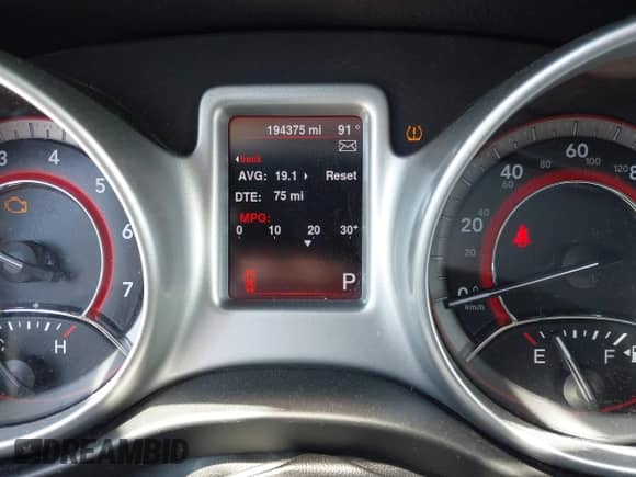 2013 Dodge Journey SXT with VIN 3C4PDCBG2DT619156, listed as a IAAI auction lot 43028682 with 194,375 mi miles and . Bid and sale history available at DreamBid. Image 7.