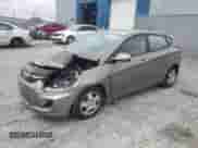 2014 Hyundai Accent GS z VIN KMHCT5AE3EU154502, wystawiony jako Copart lot #68531815 z przebiegiem 296 101 mil mil oraz Nie do naprawy • Non repairable. Historia ofert i sprzedaży dostępna na DreamBid. Obrazek 1.