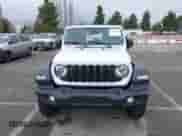 2025 Jeep Wrangler Sport S с VIN 1C4PJXDN0SW524002, выставлен на аукционе IAAI как лот 41625940 с пробегом 1 924 миль миль и . История ставок и продаж доступна на DreamBid. Изображение 12.