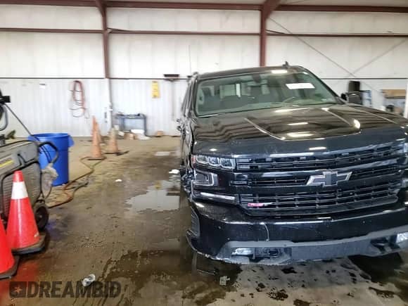 2019 Chevrolet Silverado 1500 RST with VIN 3GCPYEEK5KG259581, listed as a Copart auction lot 71108215 with 94,231 mi miles and Salvage title. Bid and sale history available at DreamBid. Image 13.