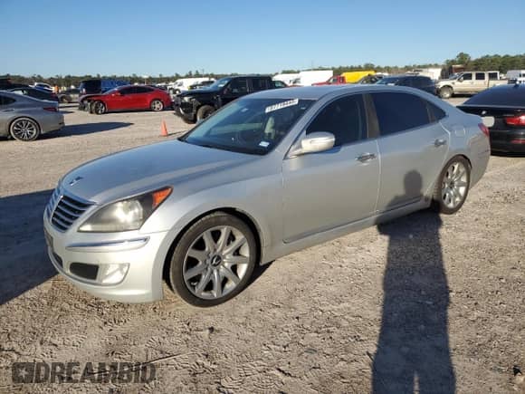 2013 Hyundai Equus Signature с VIN KMHGH4JH4DU067696, выставлен на аукционе Copart как лот 87719445 с пробегом 164 103 миль миль и Списание • Salvage title. История ставок и продаж доступна на DreamBid. Изображение 1.