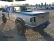 2000 Chevrolet S-10 LS ZR2 z VIN 1GCCT19W7Y8314243, wystawiony jako IAAI lot #43428398 z przebiegiem 251 205 mil mil oraz . Historia ofert i sprzedaży dostępna na DreamBid. Obrazek 3.