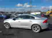 2015 Volvo S60 с VIN YV126MFA6F1311511, выставлен на аукционе IAAI как лот 41696723 с пробегом 136 780 миль миль и . История ставок и продаж доступна на DreamBid. Изображение 14.