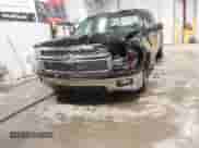 2014 Chevrolet Silverado 1500 LT с VIN 3GCUKREC6EG313642, выставлен на аукционе IAAI как лот 43333440 с пробегом 136 971 миль миль и . История ставок и продаж доступна на DreamBid. Изображение 6.