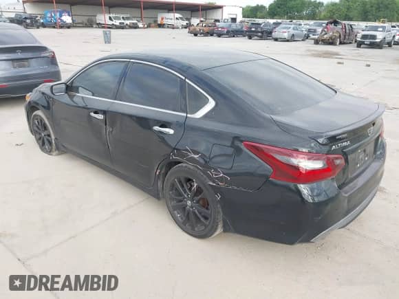 2016 Nissan Altima SV z VIN 1N4AL3AP2GC125525, wystawiony jako IAAI lot #41972823 z przebiegiem 141 616 mil mil oraz . Historia ofert i sprzedaży dostępna na DreamBid. Obrazek 3.