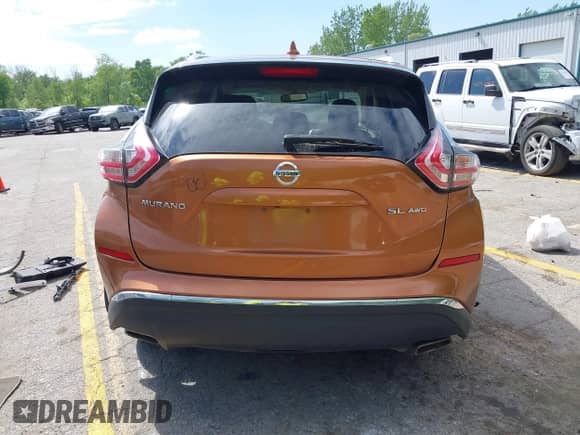 2018 Nissan Murano SV с VIN 5N1AZ2MH4JN102052, выставлен на аукционе IAAI как лот 42382899 с пробегом 81 128 миль миль и . История ставок и продаж доступна на DreamBid. Изображение 17.