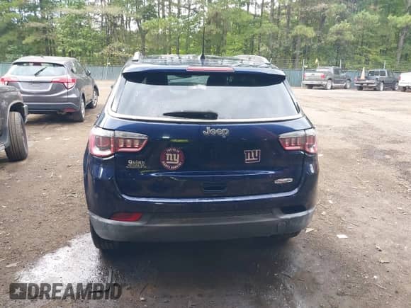 2017 Jeep Compass Latitude z VIN 3C4NJCBB8HT643116, wystawiony jako IAAI lot #43408019 z przebiegiem 43 414 mil mil oraz . Historia ofert i sprzedaży dostępna na DreamBid. Obrazek 16.