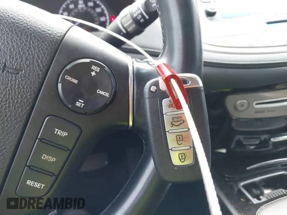 2014 Hyundai Genesis 3.8L с VIN KMHGC4DD0EU265832, выставлен на аукционе IAAI как лот 42506678 с пробегом 188 002 миль миль и . История ставок и продаж доступна на DreamBid. Изображение 11.