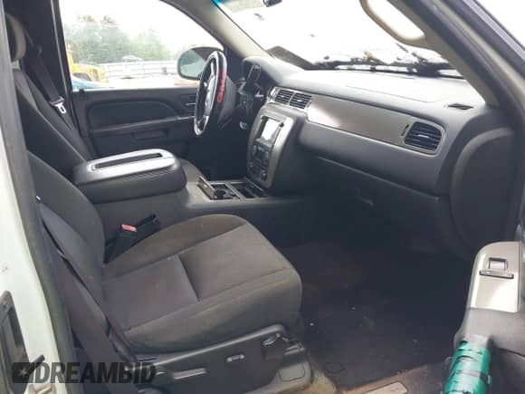 2012 GMC Sierra 1500 SLE z VIN 1GTR1VE09CZ352939, wystawiony jako IAAI lot #42930892 z przebiegiem 245 348 mil mil oraz . Historia ofert i sprzedaży dostępna na DreamBid. Obrazek 5.