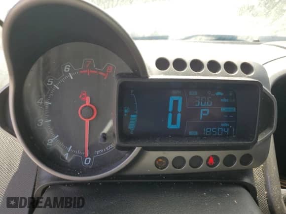 2015 Chevrolet Sonic LT with VIN 1G1JC5SH1F4155615, listed as a Copart auction lot 70783205 with 185,041 mi miles and Clean title. Bid and sale history available at DreamBid. Image 9.