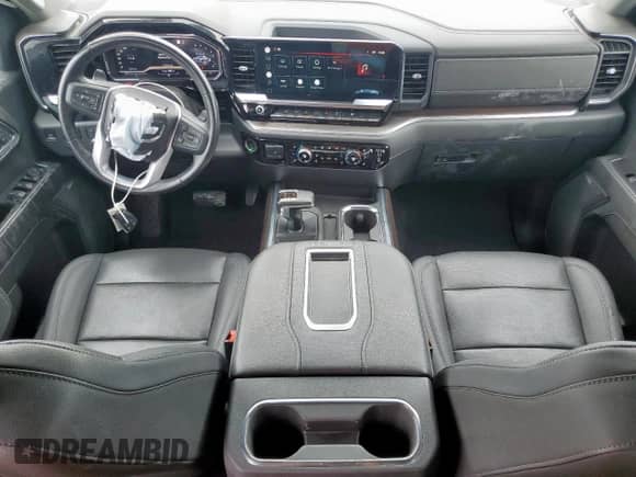 2022 GMC Sierra 1500 SLT with VIN 3GTUUDED7NG519851, listed as a Copart auction lot 60278625 with 50,610 mi miles and Salvage title. Bid and sale history available at DreamBid. Image 8.