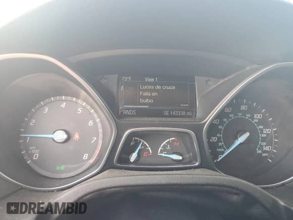 2014 Ford Focus Titanium z VIN 1FADP3N2XEL269840, wystawiony jako Copart lot #68636305 z przebiegiem 143 338 mil mil oraz Szkoda całkowita • Salvage title. Historia ofert i sprzedaży dostępna na DreamBid. Obrazek 9.