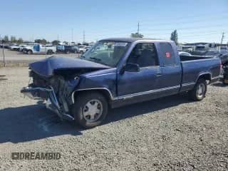 1996 Chevrolet Silverado 1500 with VIN 2GCEC19M4T1184750, listed as a Copart auction lot 83863255 with 257,892 mi miles and Salvage title. Bid and sale history available at DreamBid. Image 1.