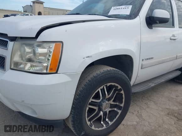 2007 Chevrolet Tahoe LS с VIN 1GNFC13JX7R178605, выставлен на аукционе IAAI как лот 42861415 с пробегом 247 304 миль миль и . История ставок и продаж доступна на DreamBid. Изображение 6.