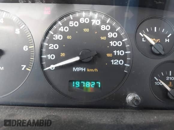 2004 Jeep Grand Cherokee Laredo with VIN 1J4GW48S84C274846, listed as a IAAI auction lot 43344879 with 197,827 mi miles and . Bid and sale history available at DreamBid. Image 16.