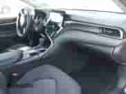 2023 Toyota Camry LE z VIN 4T1C11AK3PU723498, wystawiony jako IAAI lot #43139931 z przebiegiem 70 435 mil mil oraz . Historia ofert i sprzedaży dostępna na DreamBid. Obrazek 5.