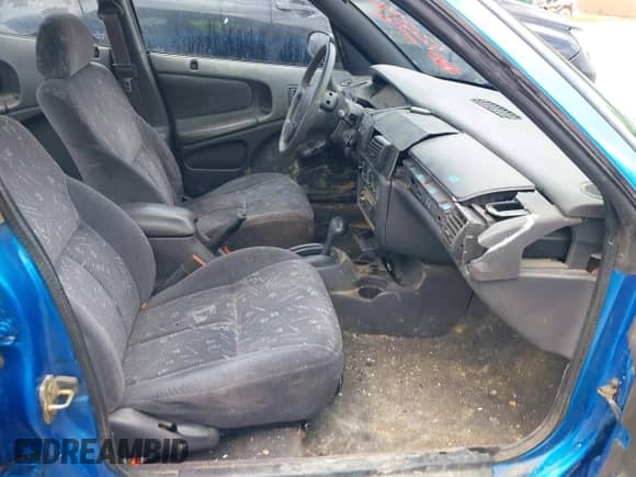 1999 Dodge Neon with VIN 1B3ES47YXXD161687, listed as a IAAI auction lot 42229430 with 186,585 mi miles and . Bid and sale history available at DreamBid. Image 5.