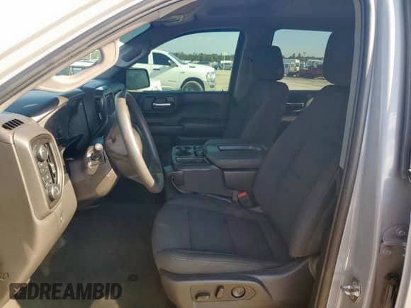 2024 Chevrolet Silverado 1500 Custom Trail Boss z VIN 3GCPDCEK2RG197468, wystawiony jako Copart lot #83947465 z przebiegiem Nie podano mil oraz Szkoda całkowita • Salvage title. Historia ofert i sprzedaży dostępna na DreamBid. Obrazek 7.