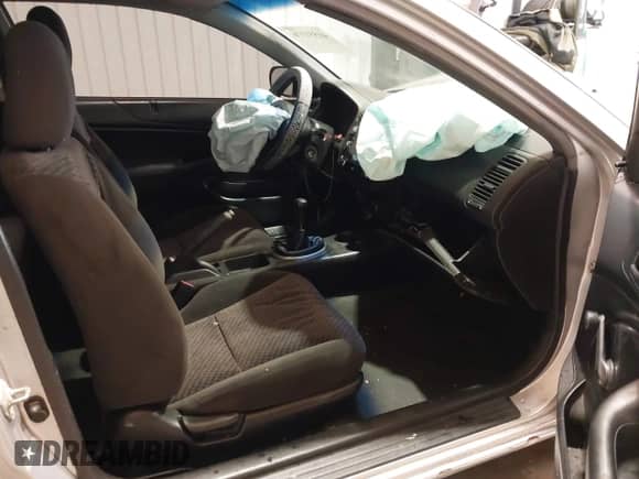 2002 Honda Civic with VIN 1HGEM21202L022430, listed as a IAAI auction lot 41551376 with Not provided miles and . Bid and sale history available at DreamBid. Image 5.