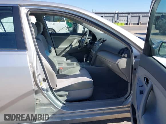 2011 Toyota Camry LE with VIN 4T1BF3EKXBU689233, listed as a IAAI auction lot 43419091 with 170,712 mi miles and . Bid and sale history available at DreamBid. Image 5.