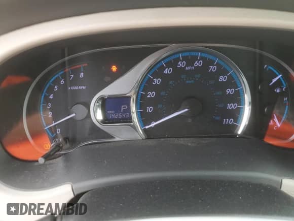 2014 Toyota Sienna XLE with VIN 5TDYK3DCXES426267, listed as a Copart auction lot 81193765 with 142,543 mi miles and Salvage title. Bid and sale history available at DreamBid. Image 9.
