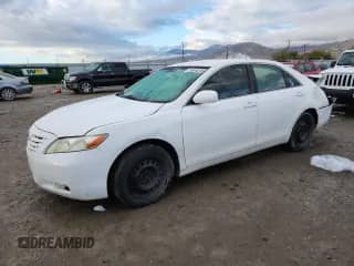 2007 Toyota Camry CE с VIN JTNBE46K373081977, выставлен на аукционе Copart как лот 85546205 с пробегом 195 993 миль миль и Списание • Salvage title. История ставок и продаж доступна на DreamBid. Изображение 1.