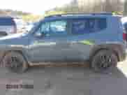 2017 Jeep Renegade Latitude z VIN ZACCJABB4HPG16935, wystawiony jako IAAI lot #41843666 z przebiegiem 37 835 mil mil oraz . Historia ofert i sprzedaży dostępna na DreamBid. Obrazek 14.