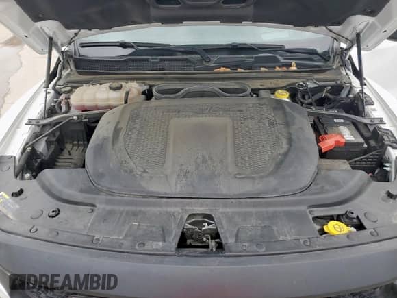 2024 Ram 1500 TRX z VIN 1C6SRFU98RN101711, wystawiony jako Copart lot #65978865 z przebiegiem 31 311 mil mil oraz Czysty tytuł • Clean title. Historia ofert i sprzedaży dostępna na DreamBid. Obrazek 11.