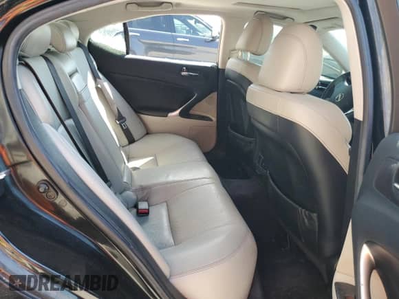 2010 Lexus IS 250 z VIN JTHCF5C28A5038620, wystawiony jako Copart lot #69744315 z przebiegiem Nie podano mil oraz Szkoda całkowita • Salvage title. Historia ofert i sprzedaży dostępna na DreamBid. Obrazek 10.