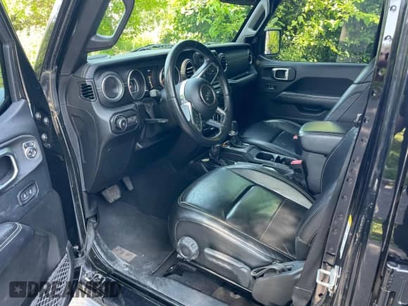 2018 Jeep Wrangler с VIN NY77186, выставлен на аукционе Copart как лот 63714515 с пробегом 39 479 миль миль и Чистый • Clean title. История ставок и продаж доступна на DreamBid. Изображение 10.