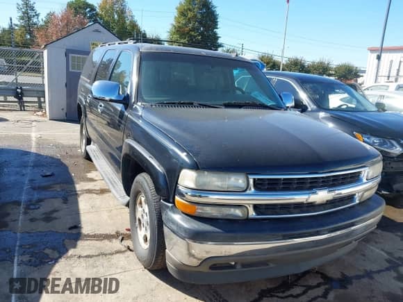 2006 Chevrolet Suburban LS 1WT z VIN 1GNEC16Z16J151769, wystawiony jako IAAI lot #43527501 z przebiegiem 285 081 mil mil oraz . Historia ofert i sprzedaży dostępna na DreamBid. Obrazek 1.