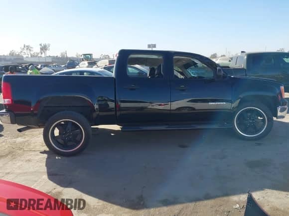 2013 GMC Sierra 1500 with VIN 3GTP1VE74DG211945, listed as a IAAI auction lot 41254964 with 80,909 mi miles and . Bid and sale history available at DreamBid. Image 14.