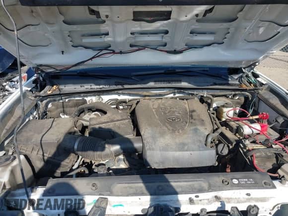 2019 Toyota Tacoma SR с VIN 3TMCZ5AN9KM210767, выставлен на аукционе IAAI как лот 43363140 с пробегом 119 947 миль миль и . История ставок и продаж доступна на DreamBid. Изображение 10.