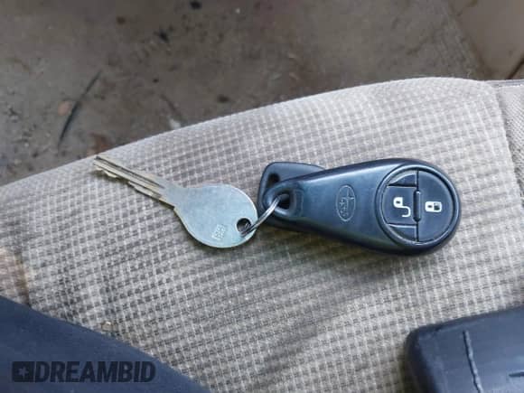 2007 Subaru Forester X z VIN JF1SG65607H703989, wystawiony jako IAAI lot #42787240 z przebiegiem 175 381 mil mil oraz . Historia ofert i sprzedaży dostępna na DreamBid. Obrazek 11.