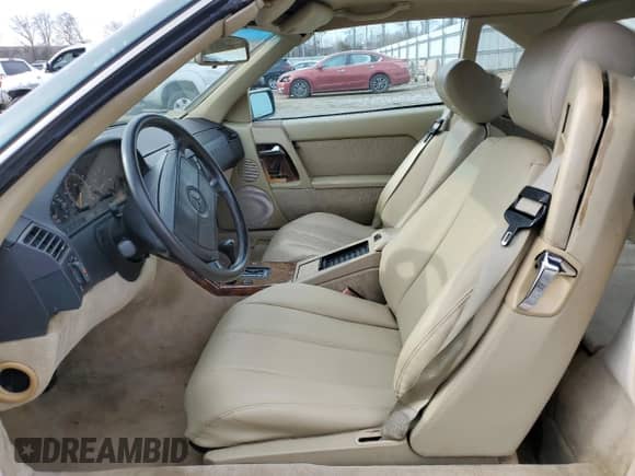 1991 Mercedes-Benz SL с VIN WDBFA66E4MF018290, выставлен на аукционе Copart как лот 42432335 с пробегом 38 419 миль миль и Чистый • Clean title. История ставок и продаж доступна на DreamBid. Изображение 7.