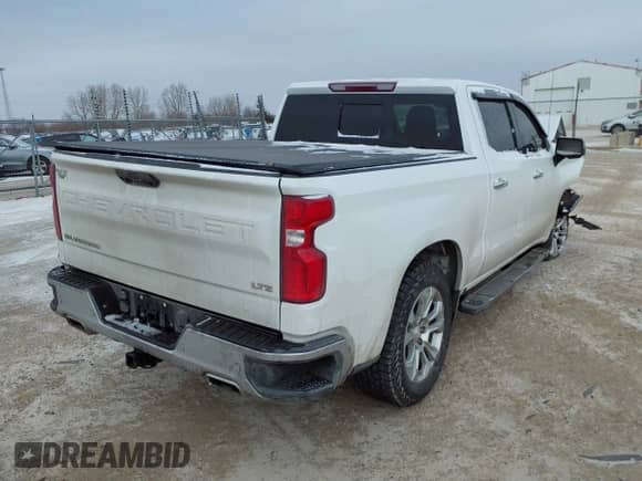 2022 Chevrolet Silverado 1500 LTZ с VIN 1GCUDGED1NZ501007, выставлен на аукционе IAAI как лот 41405669 с пробегом 81 930 миль миль и . История ставок и продаж доступна на DreamBid. Изображение 4.