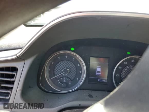 2020 Hyundai Elantra SEL with VIN 5NPD84LF1LH585745, listed as a Copart auction lot 71329565 with 102,216 mi miles and Salvage title. Bid and sale history available at DreamBid. Image 9.