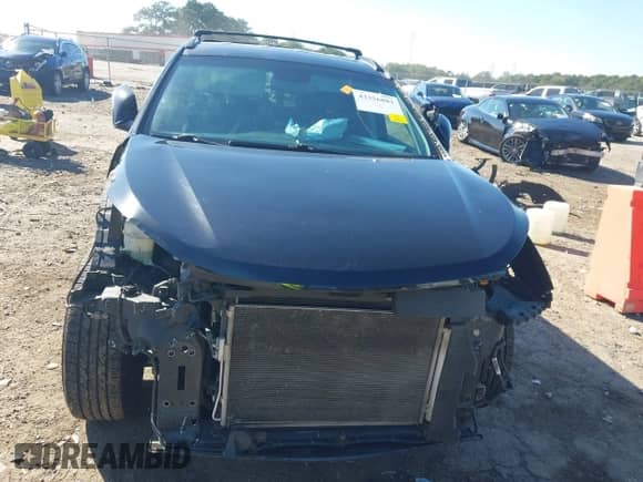 2017 Hyundai Santa Fe 2.4L z VIN 5NMZU3LB8HH018090, wystawiony jako IAAI lot #43356883 z przebiegiem 135 170 mil mil oraz . Historia ofert i sprzedaży dostępna na DreamBid. Obrazek 13.