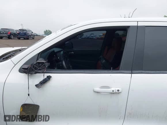 2021 Dodge Durango SRT 392 with VIN 1C4SDJGJ4MC696660, listed as a IAAI auction lot 42419277 with 30,521 mi miles and . Bid and sale history available at DreamBid. Image 19.