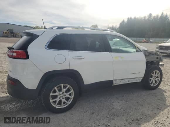 2016 Jeep Cherokee Latitude с VIN 1C4PJMCB0GW341020, выставлен на аукционе Copart как лот 84867825 с пробегом 93 782 миль миль и Списание • Salvage title. История ставок и продаж доступна на DreamBid. Изображение 3.