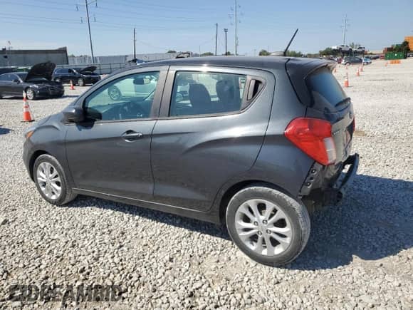 2021 Chevrolet Spark 1LT z VIN KL8CD6SA5MC732440, wystawiony jako Copart lot #80211445 z przebiegiem 61 361 mil mil oraz Szkoda całkowita • Salvage title. Historia ofert i sprzedaży dostępna na DreamBid. Obrazek 2.