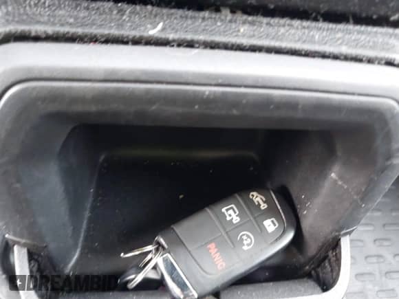 2022 Ram ProMaster Cargo с VIN 3C6MRVJG0NE114778, выставлен на аукционе IAAI как лот 41189052 с пробегом 30 371 миль миль и . История ставок и продаж доступна на DreamBid. Изображение 11.