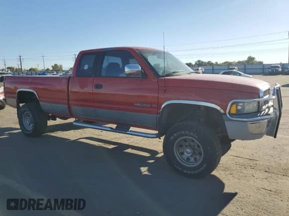 1997 Dodge 2500 with VIN 3B7KF23W9VM534993, listed as a Copart auction lot 87264475 with 236,975 mi miles and Clean title. Bid and sale history available at DreamBid. Image 4.